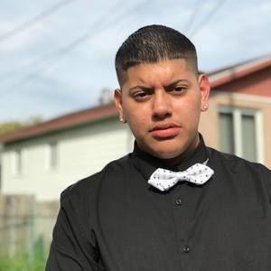 Meet your Posher, Alex